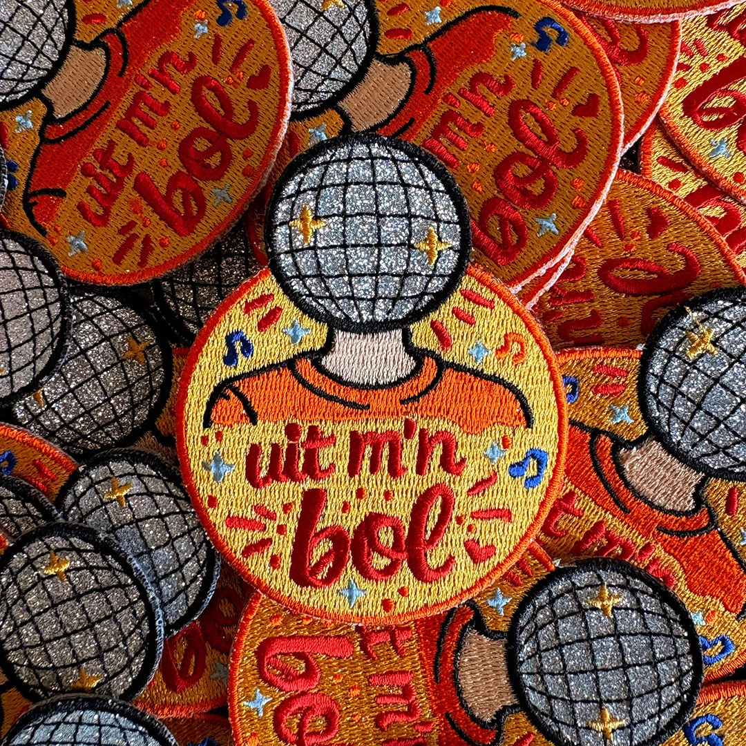 Uit m'n bol - Embleemdiscobol carnavalbredabrabant glitter - IN095-09